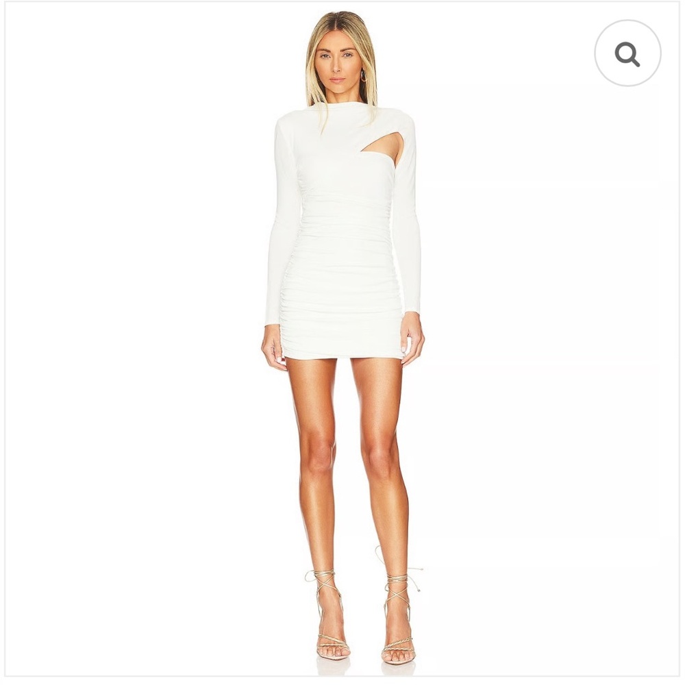 Elegant White Mini Dress
